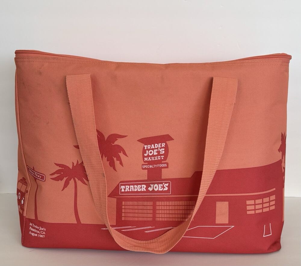 Trader Joes Large Insulated Tote Shopping Bag Peach Reusable Limited Ed 2025